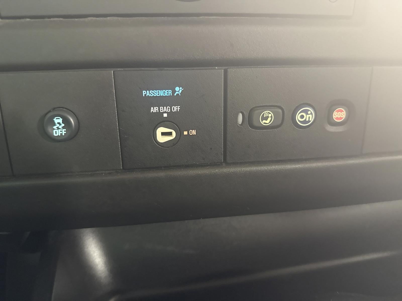 2017 Chevrolet Express Passenger 3500 LT