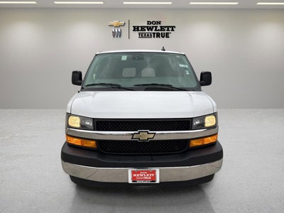 2023 Chevrolet Express Passenger 3500 1LT