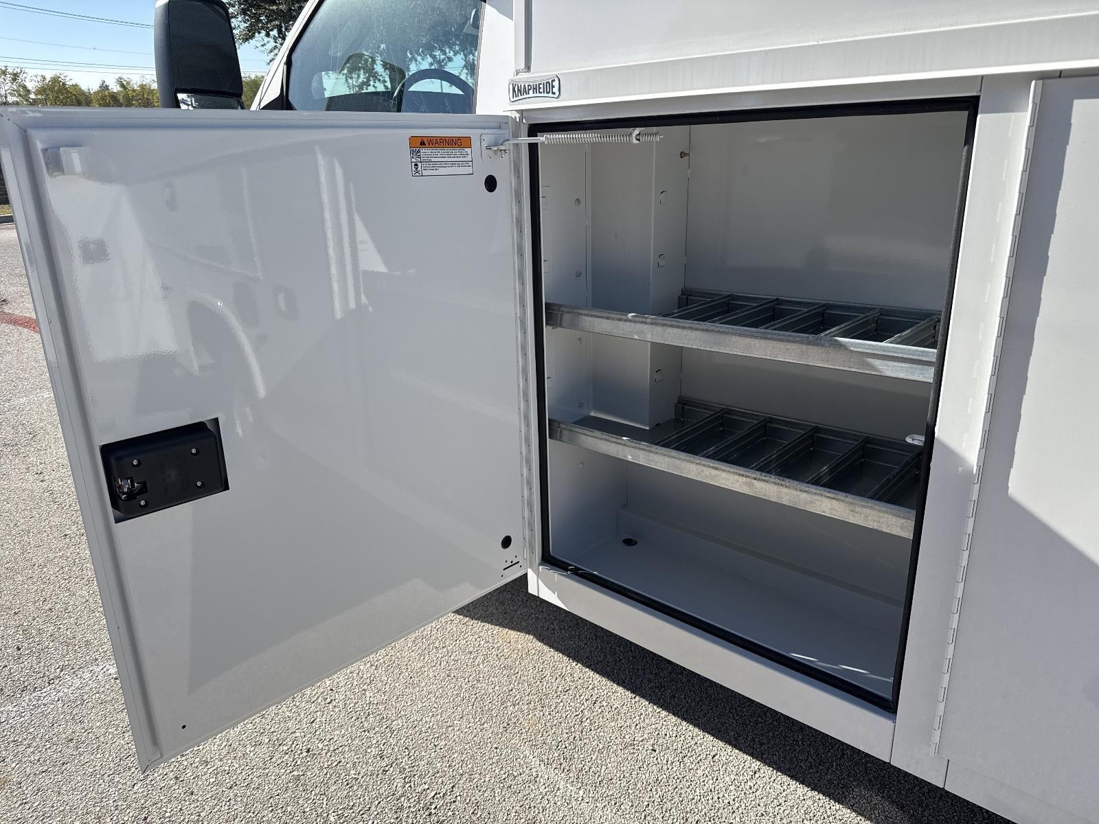 2025 Chevrolet Express Cutaway 3500 Base