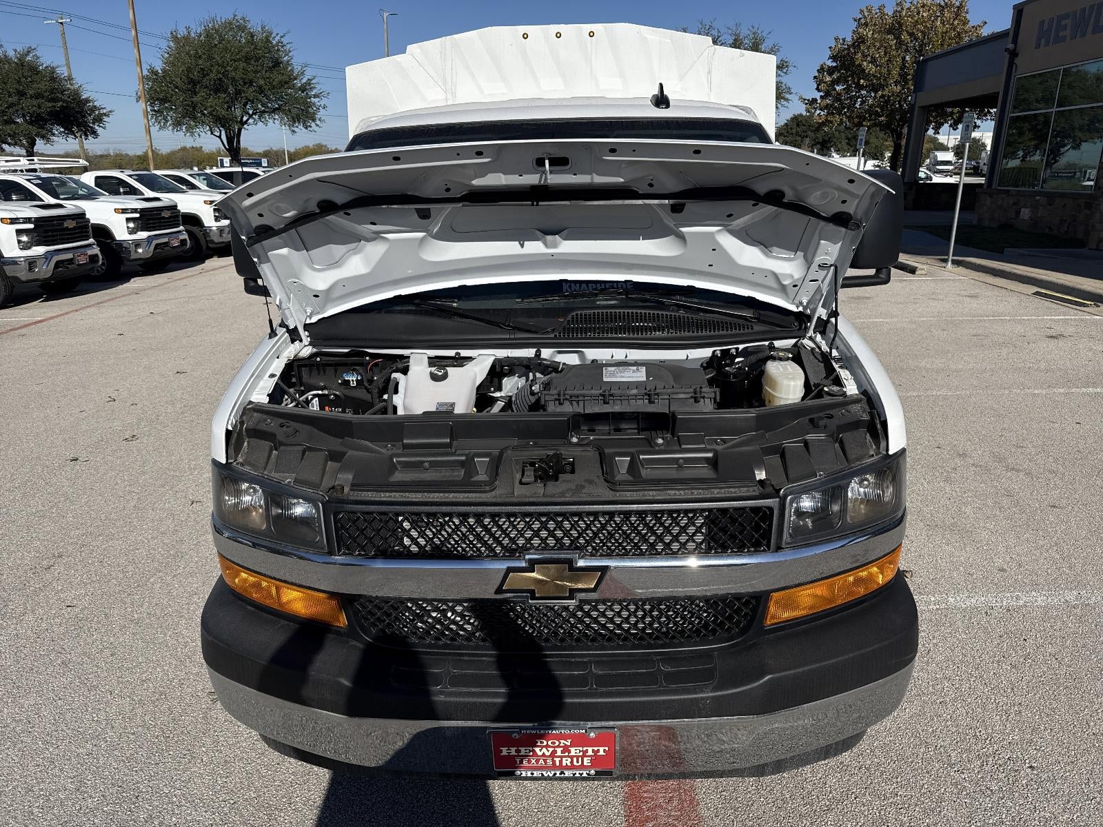 2025 Chevrolet Express Cutaway 3500 Base