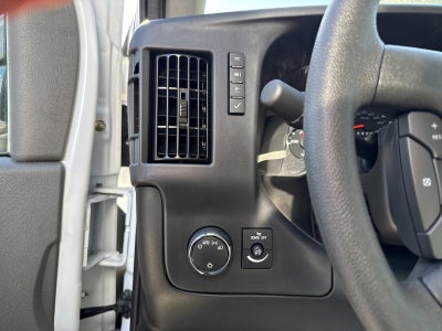 2025 Chevrolet Express Cutaway 3500 Base