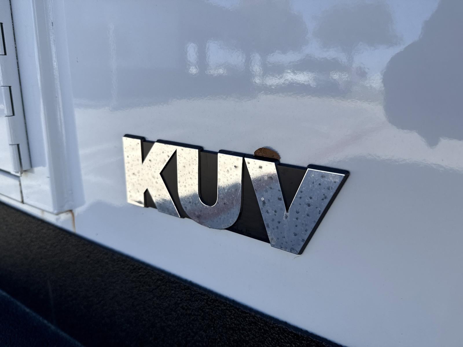 2025 Chevrolet Express Cutaway 3500 Base