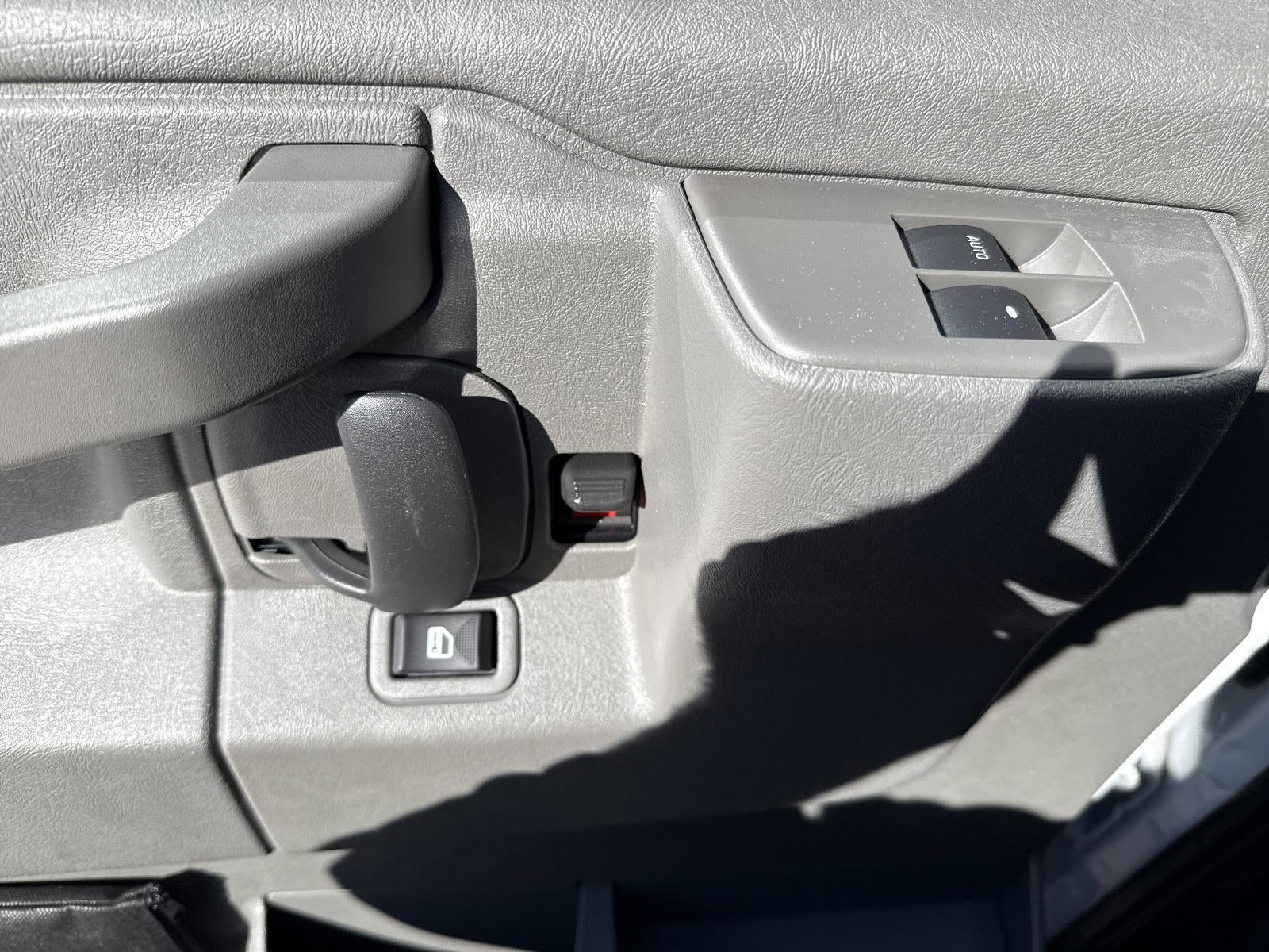 2025 Chevrolet Express Cutaway 3500 Base