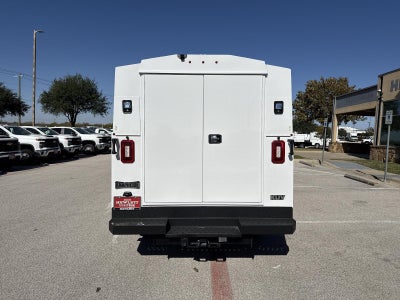 2025 Chevrolet Express Cutaway 3500 Base