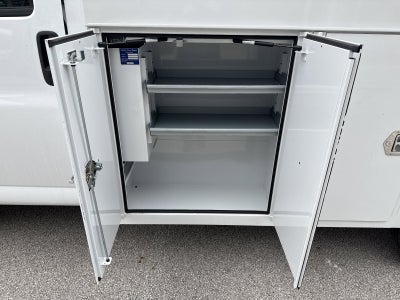 2025 Chevrolet Express Cutaway 3500 Base