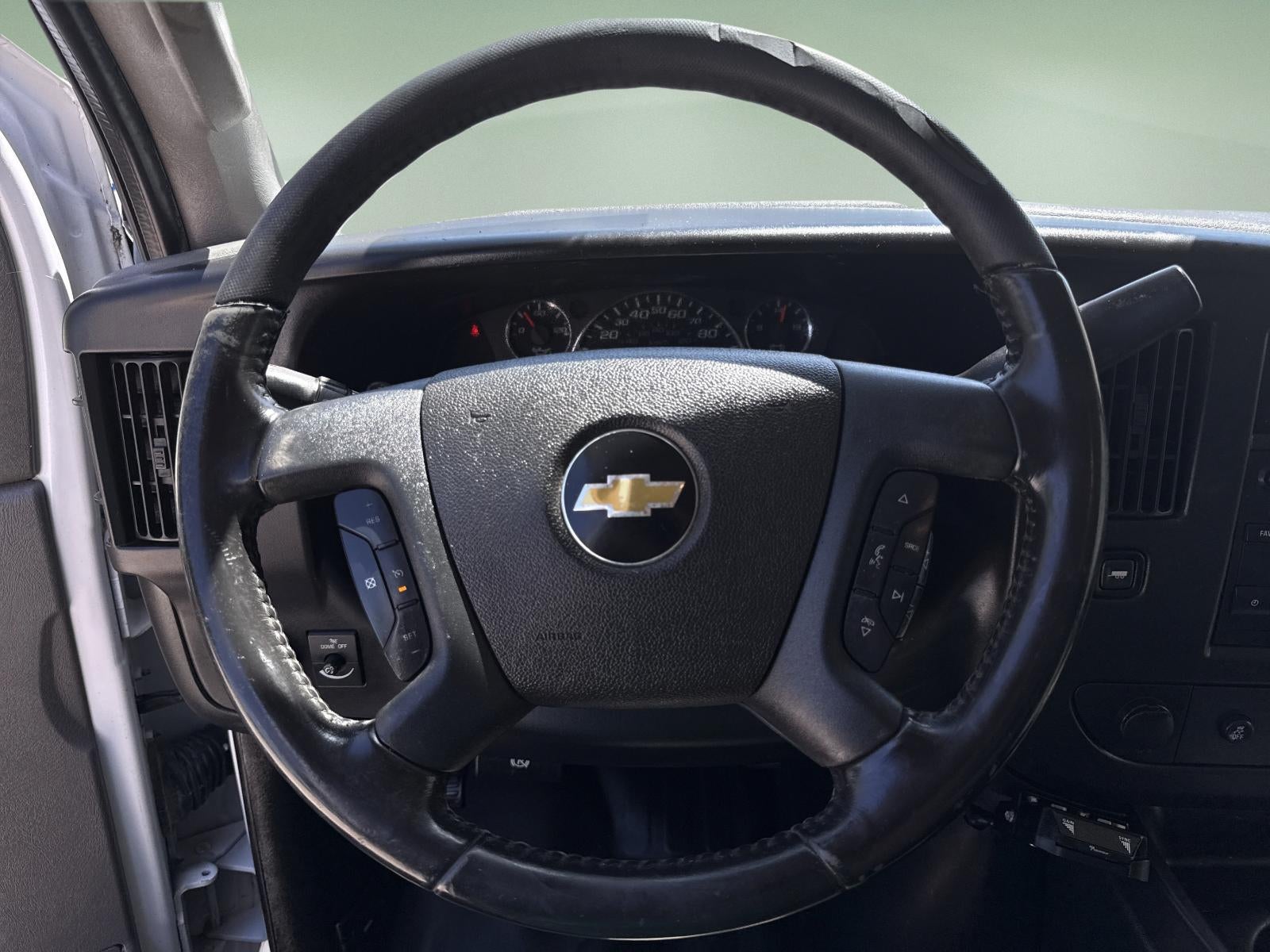 2021 Chevrolet Express Cutaway 3500 Van 139"