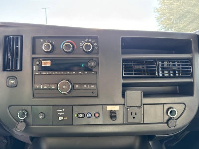 2025 Chevrolet Express Cutaway 3500 Base