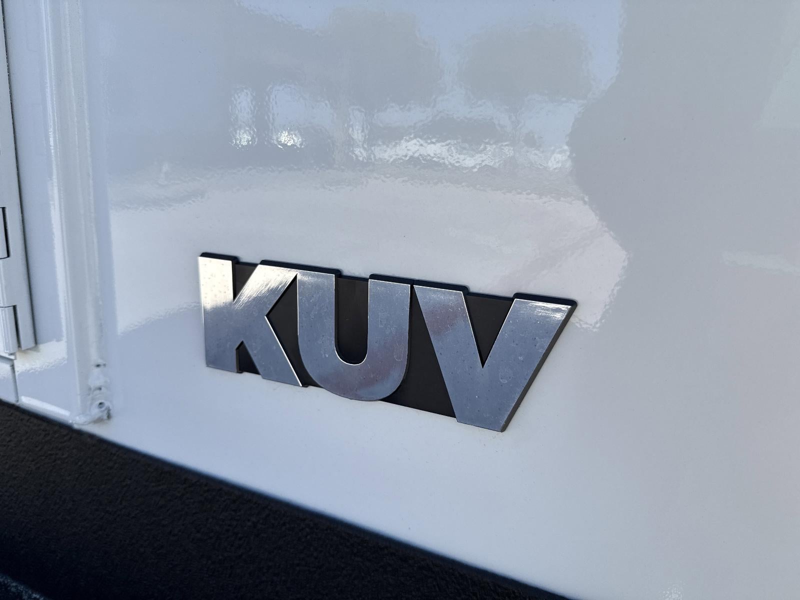 2025 Chevrolet Express Cutaway 3500 Base