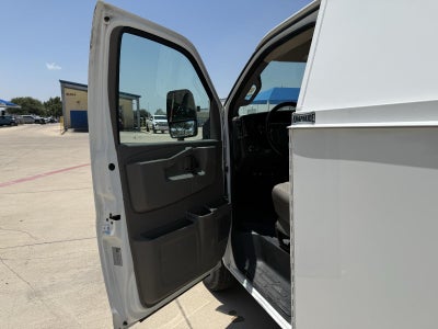 2020 Chevrolet Express Cutaway 3500 Van 139"