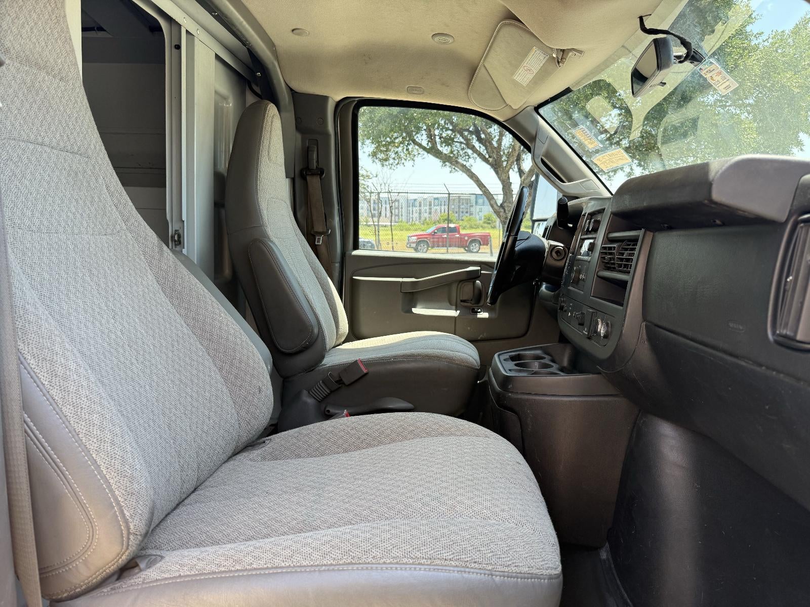 2020 Chevrolet Express Cutaway 3500 Van 139"
