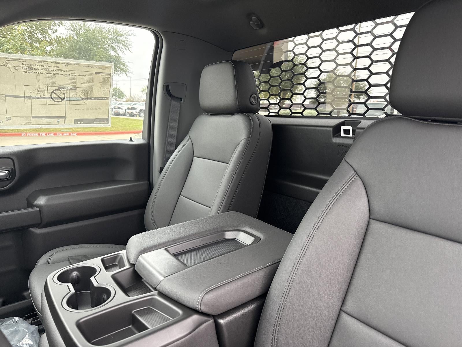 2025 Chevrolet Silverado 3500 HD Chassis Cab Work Truck