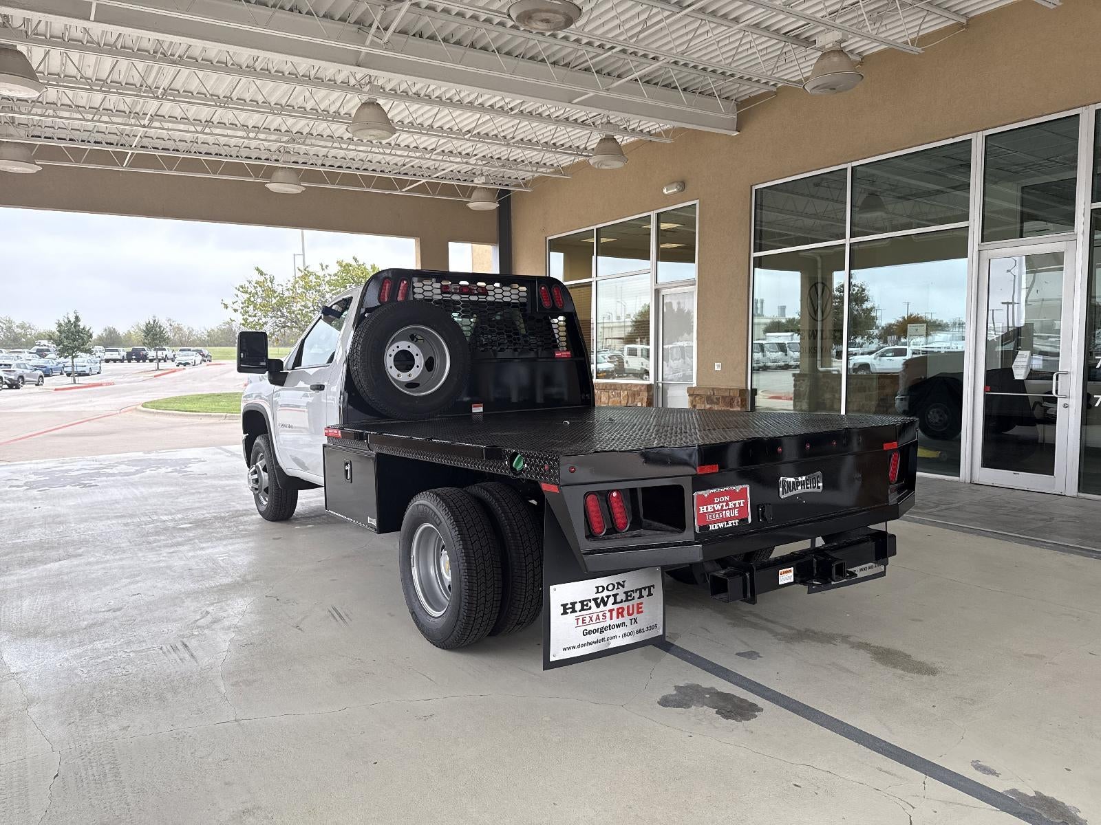 2025 Chevrolet Silverado 3500 HD Chassis Cab Work Truck
