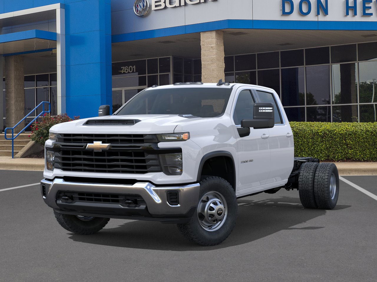 2025 Chevrolet Silverado 3500 HD Chassis Cab Work Truck