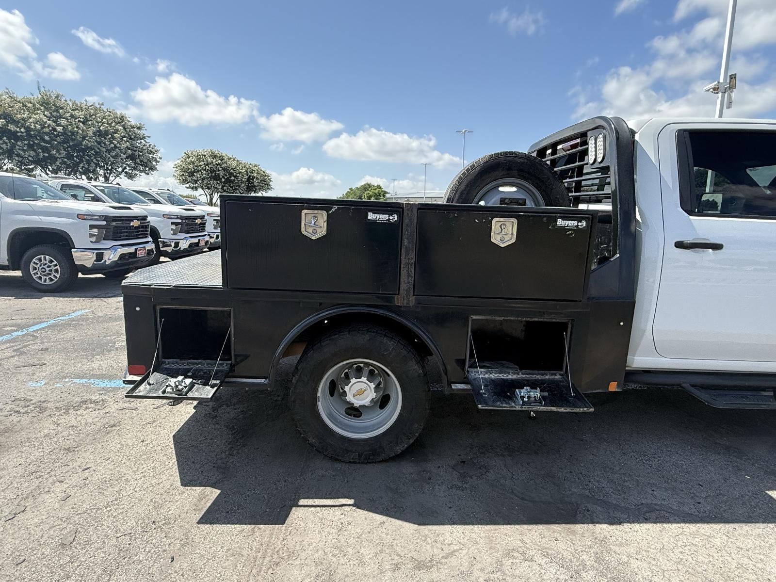 2025 Chevrolet Silverado 3500 HD Chassis Cab Work Truck