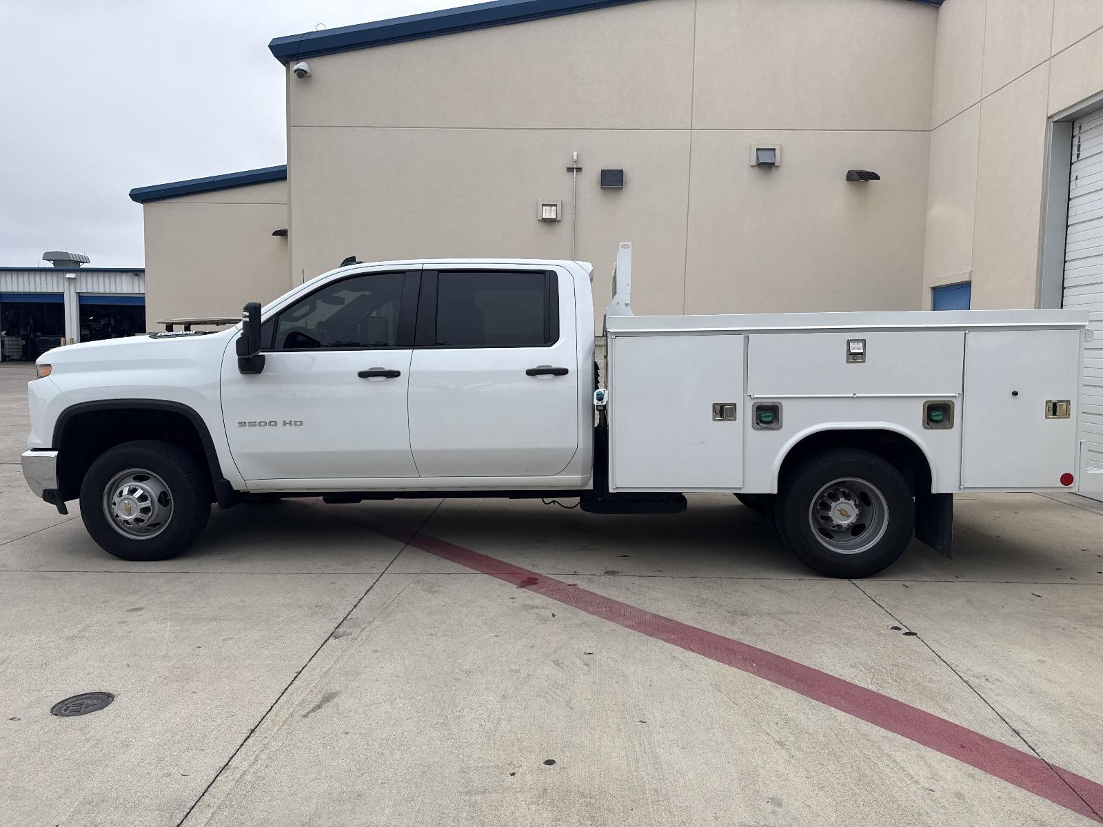 2025 Chevrolet Silverado 3500 HD Chassis Cab Work Truck
