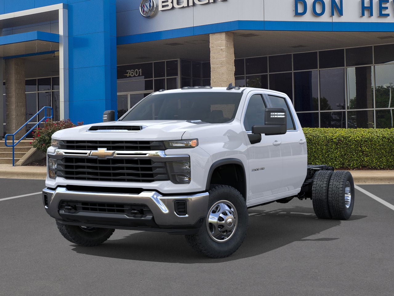 2026 Chevrolet Silverado 3500 HD Chassis Cab LT