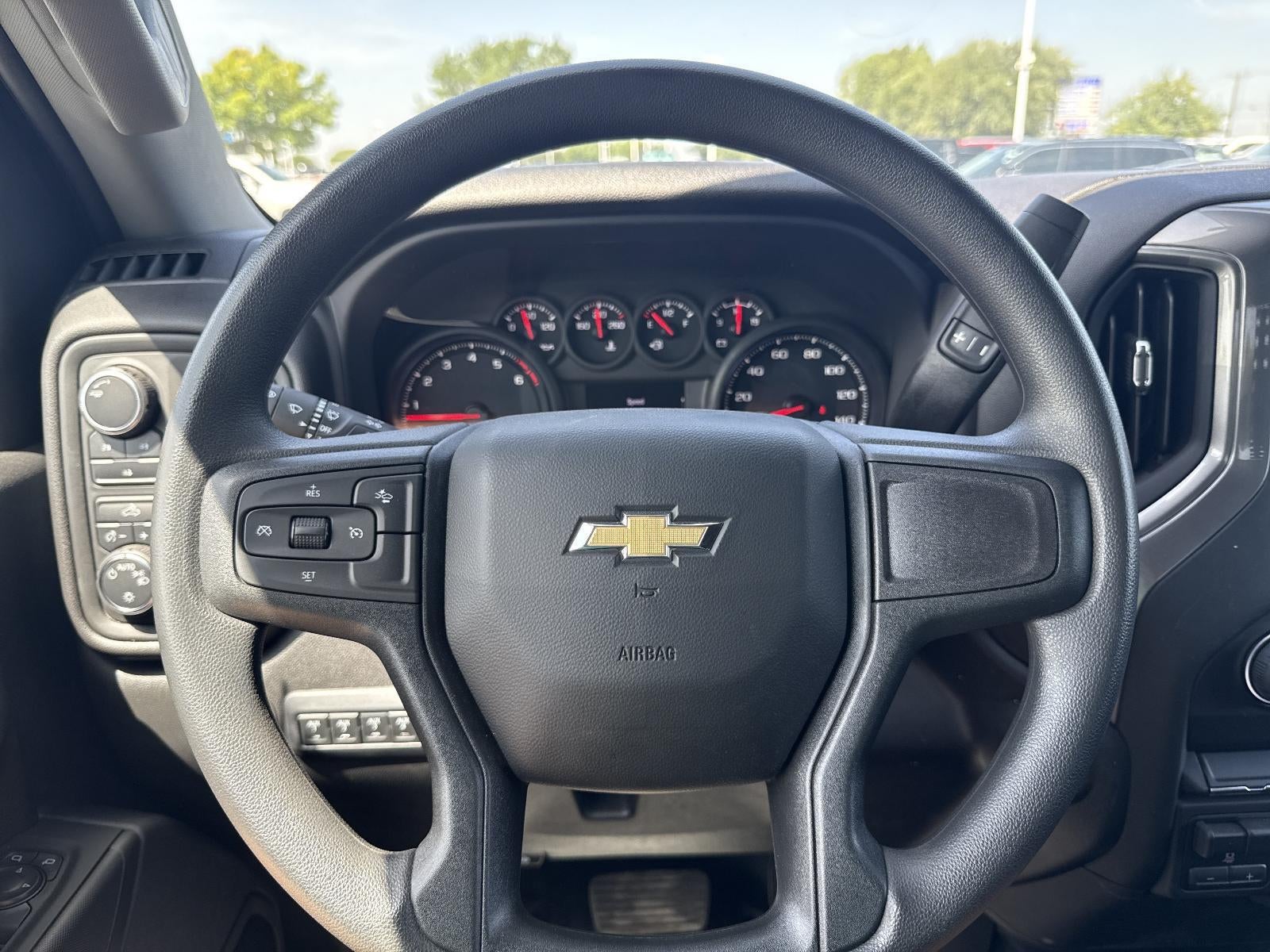 2025 Chevrolet Silverado 3500 HD WT DRW