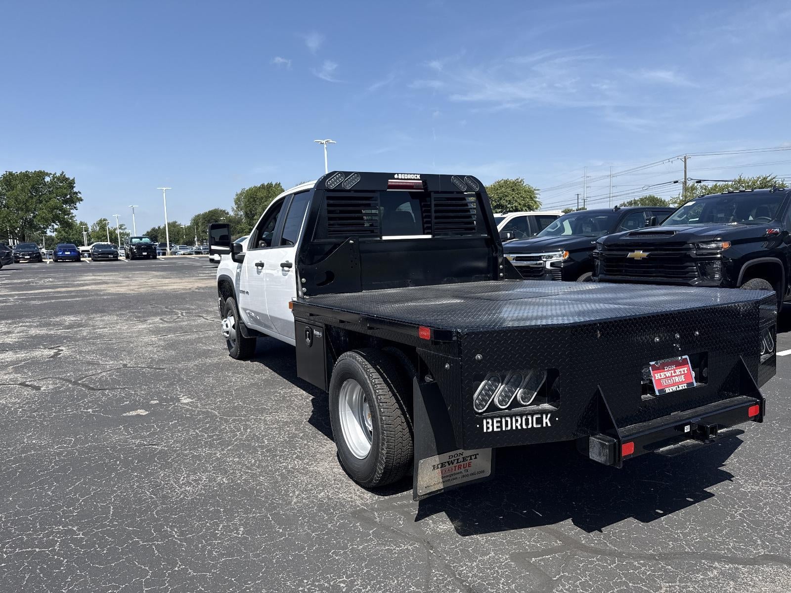 2025 Chevrolet Silverado 3500 HD WT DRW