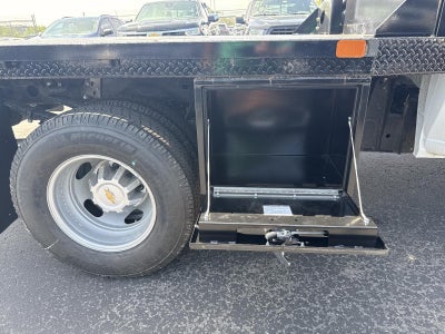 2025 Chevrolet Silverado 3500 HD WT DRW