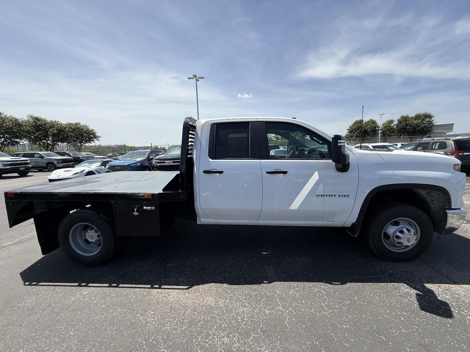 2025 Chevrolet Silverado 3500 HD WT DRW