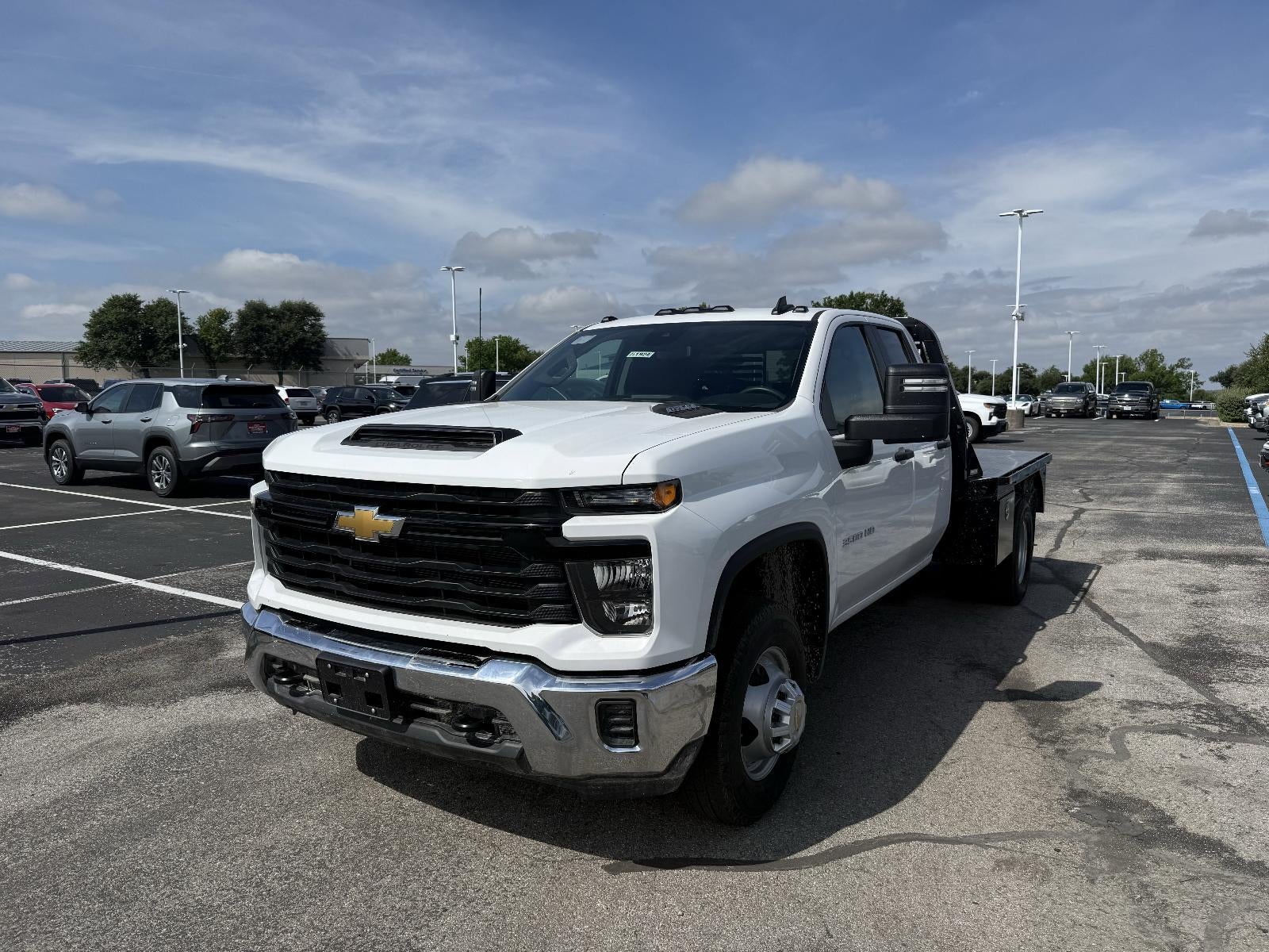 2025 Chevrolet Silverado 3500 HD WT DRW