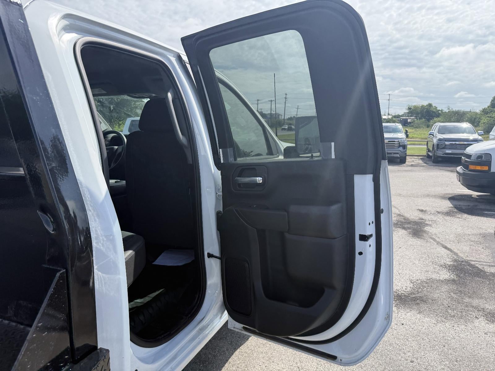 2025 Chevrolet Silverado 3500 HD WT DRW