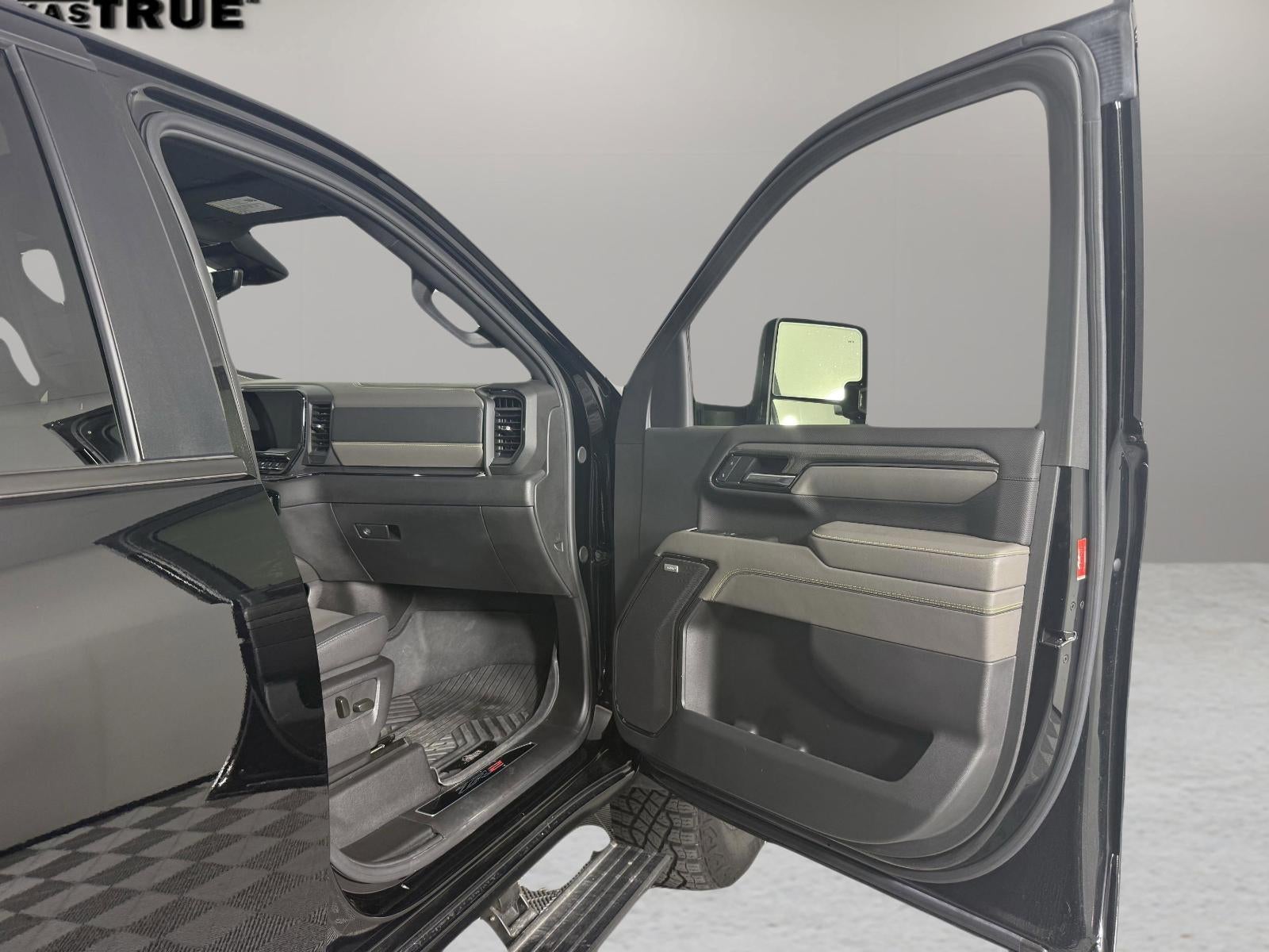 2025 Chevrolet Silverado 2500 HD ZR2