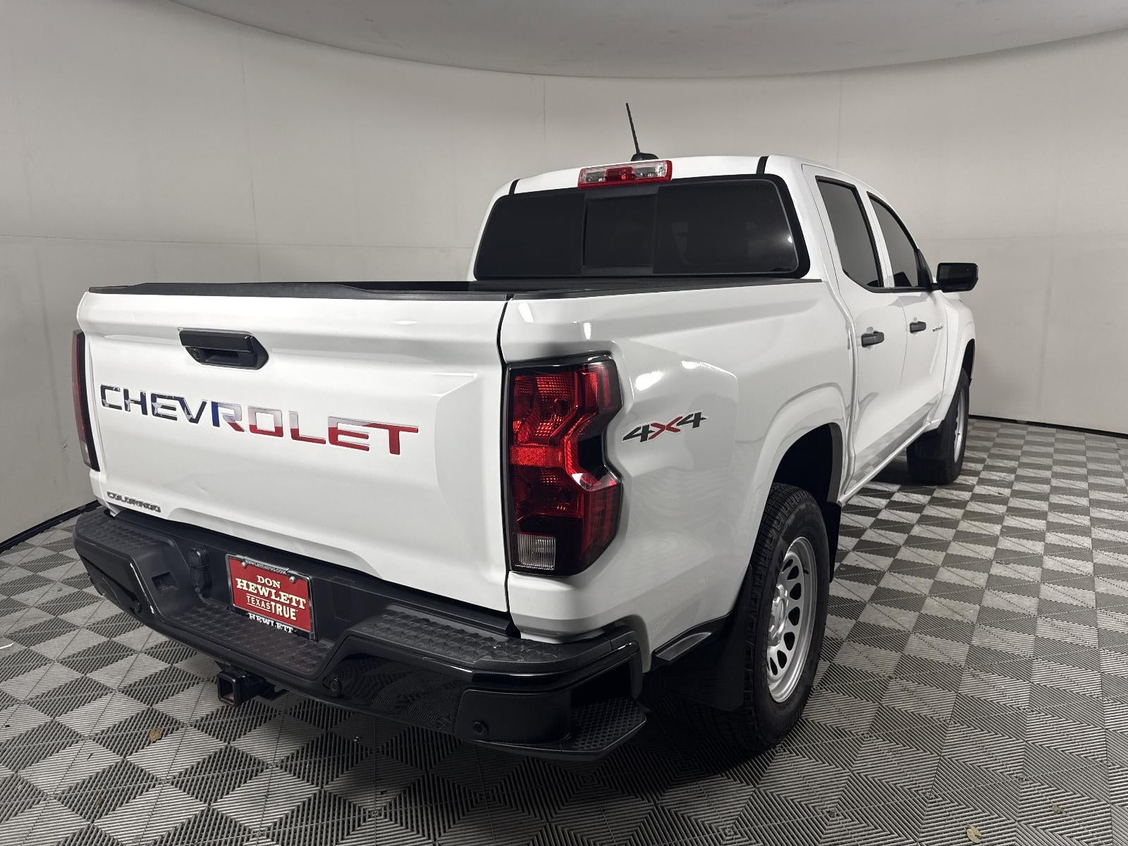 2025 Chevrolet Colorado WT/LT
