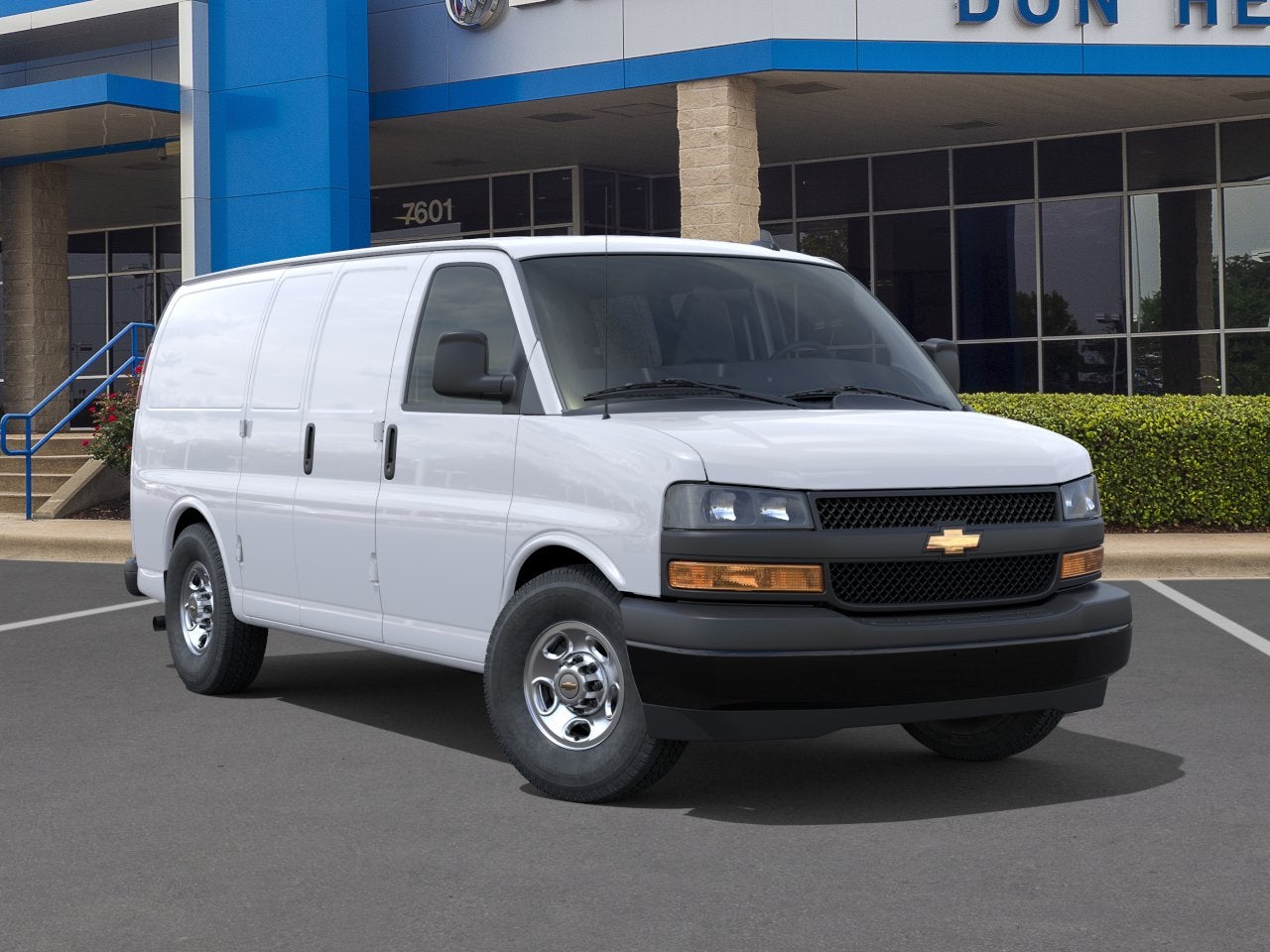 2026 Chevrolet Express Cargo RWD 2500 135"