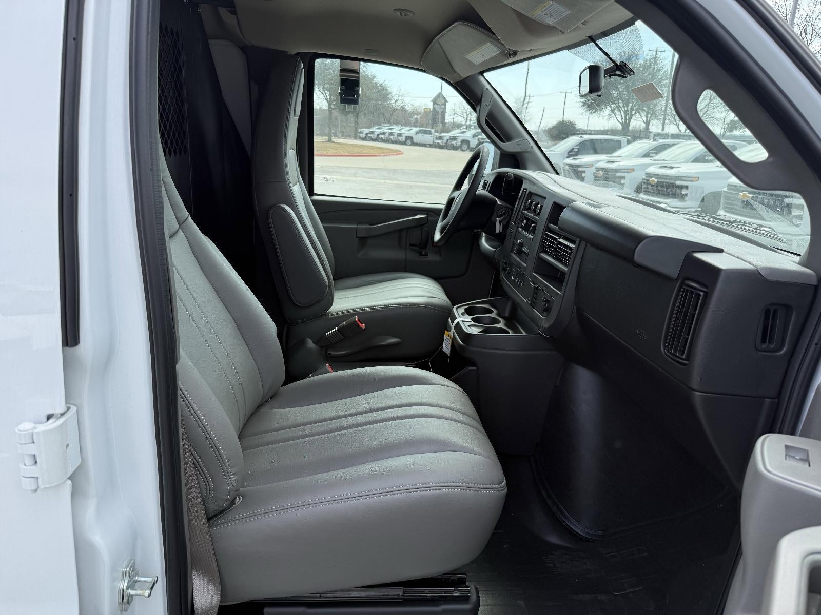 2025 Chevrolet Express Cargo 2500 Base