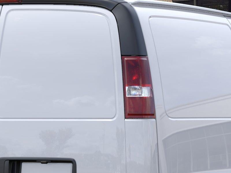 2026 Chevrolet Express Cargo RWD 2500 135"