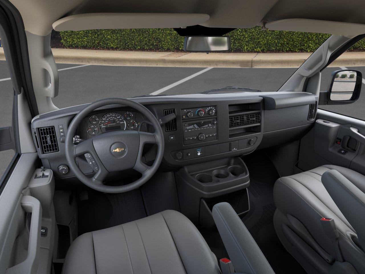 2026 Chevrolet Express Cargo RWD 2500 135"