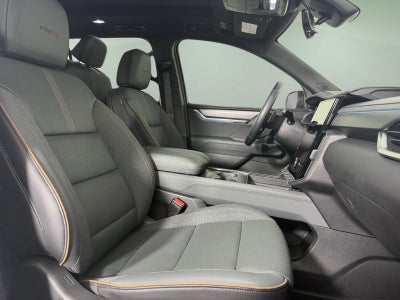 2024 GMC Acadia AT4