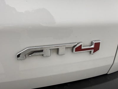 2024 GMC Acadia AT4
