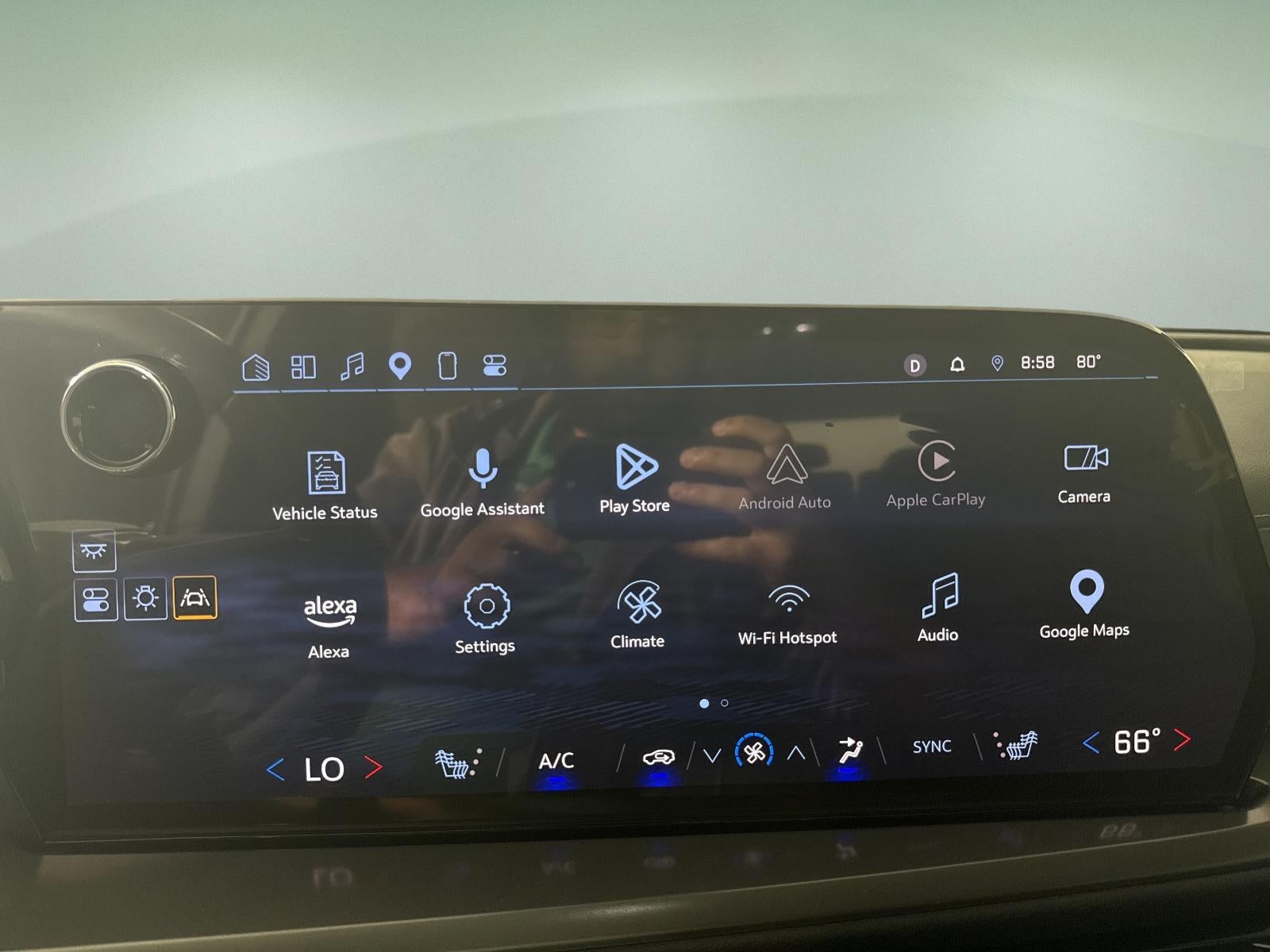 2024 Chevrolet Traverse LS