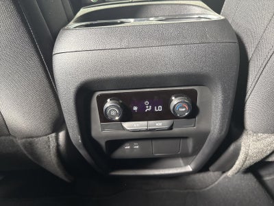 2024 Chevrolet Traverse LS