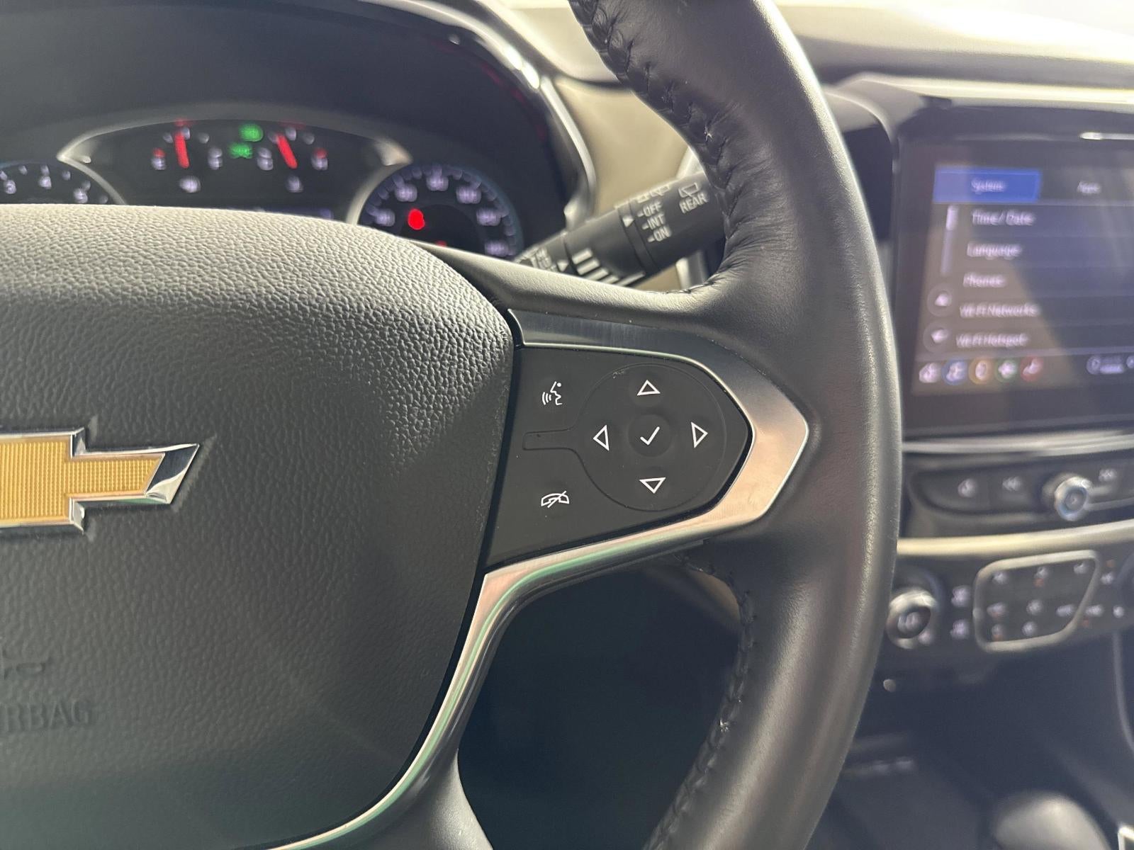 2022 Chevrolet Traverse LT Cloth