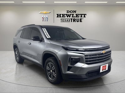 2025 Chevrolet Traverse LT