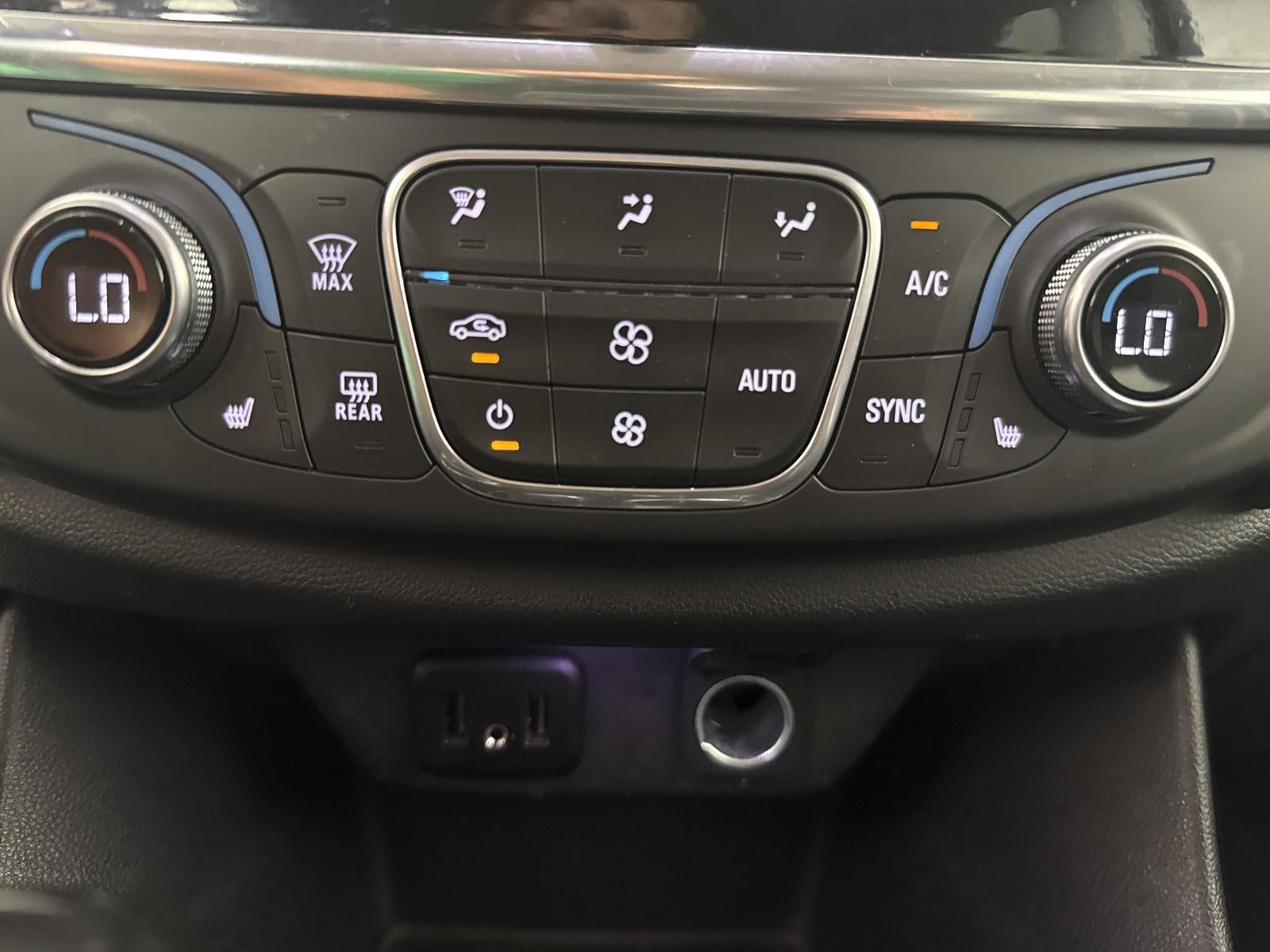 2020 Chevrolet Traverse LT Leather