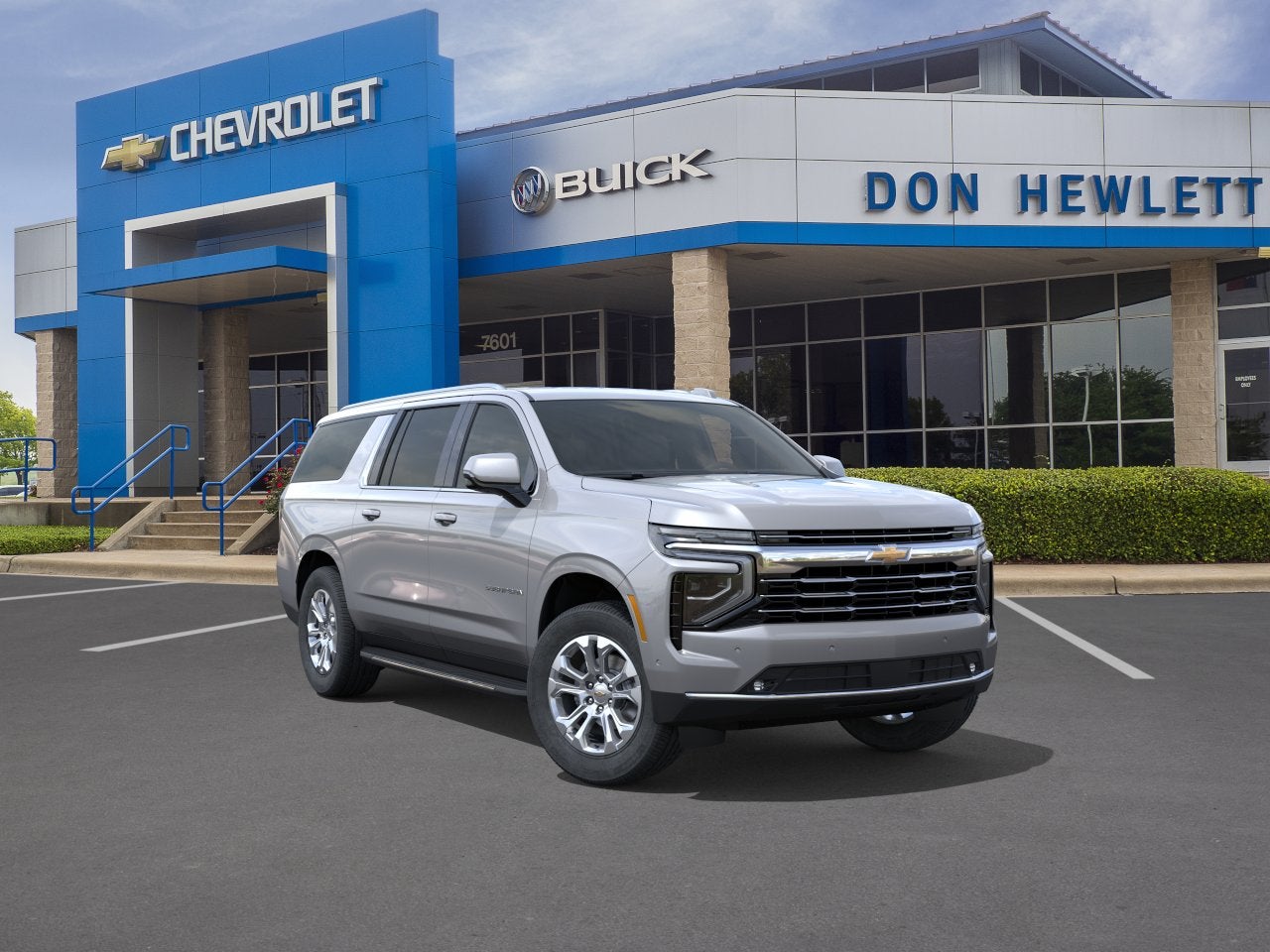 2026 Chevrolet Suburban LT