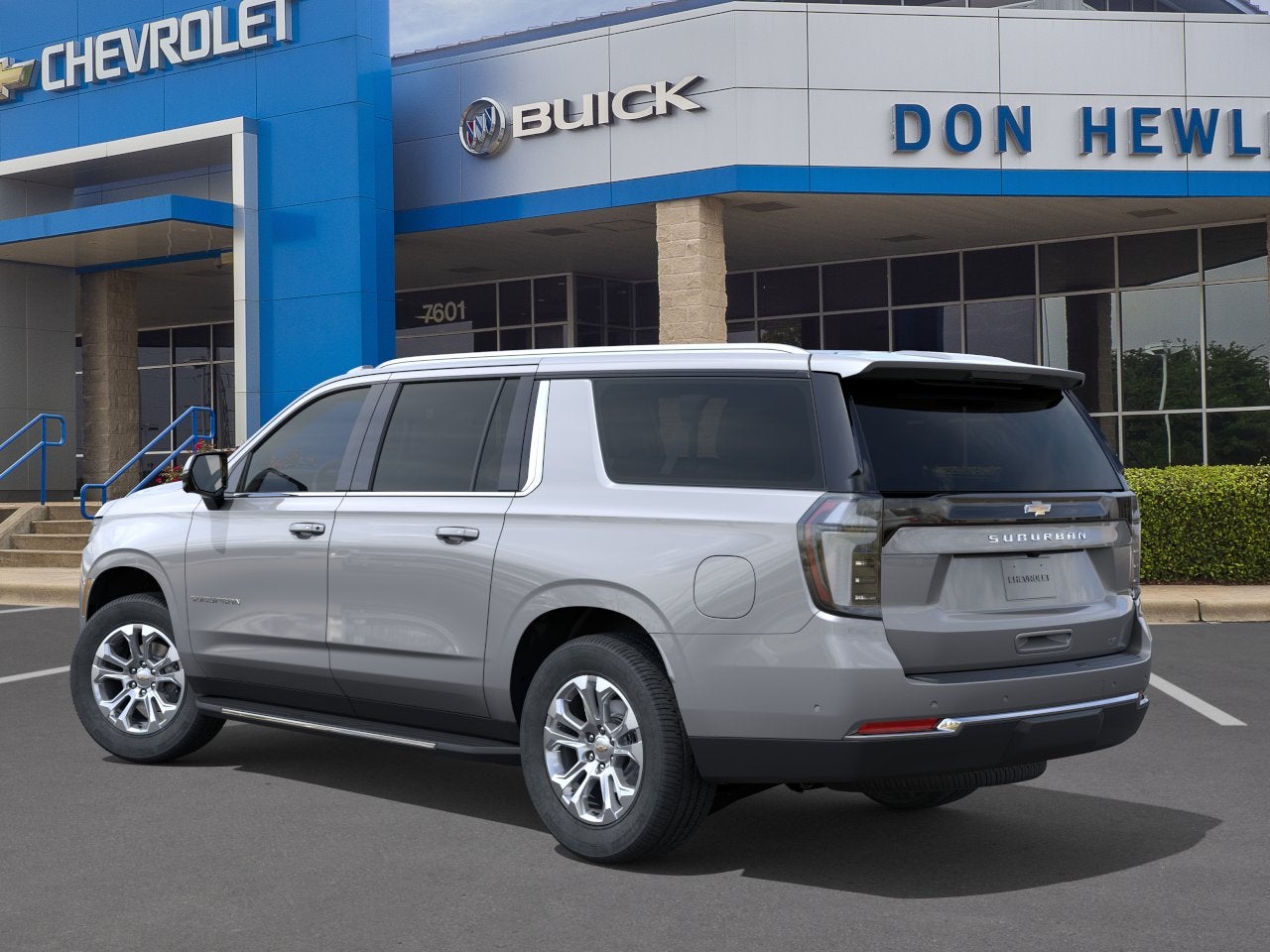 2026 Chevrolet Suburban LT