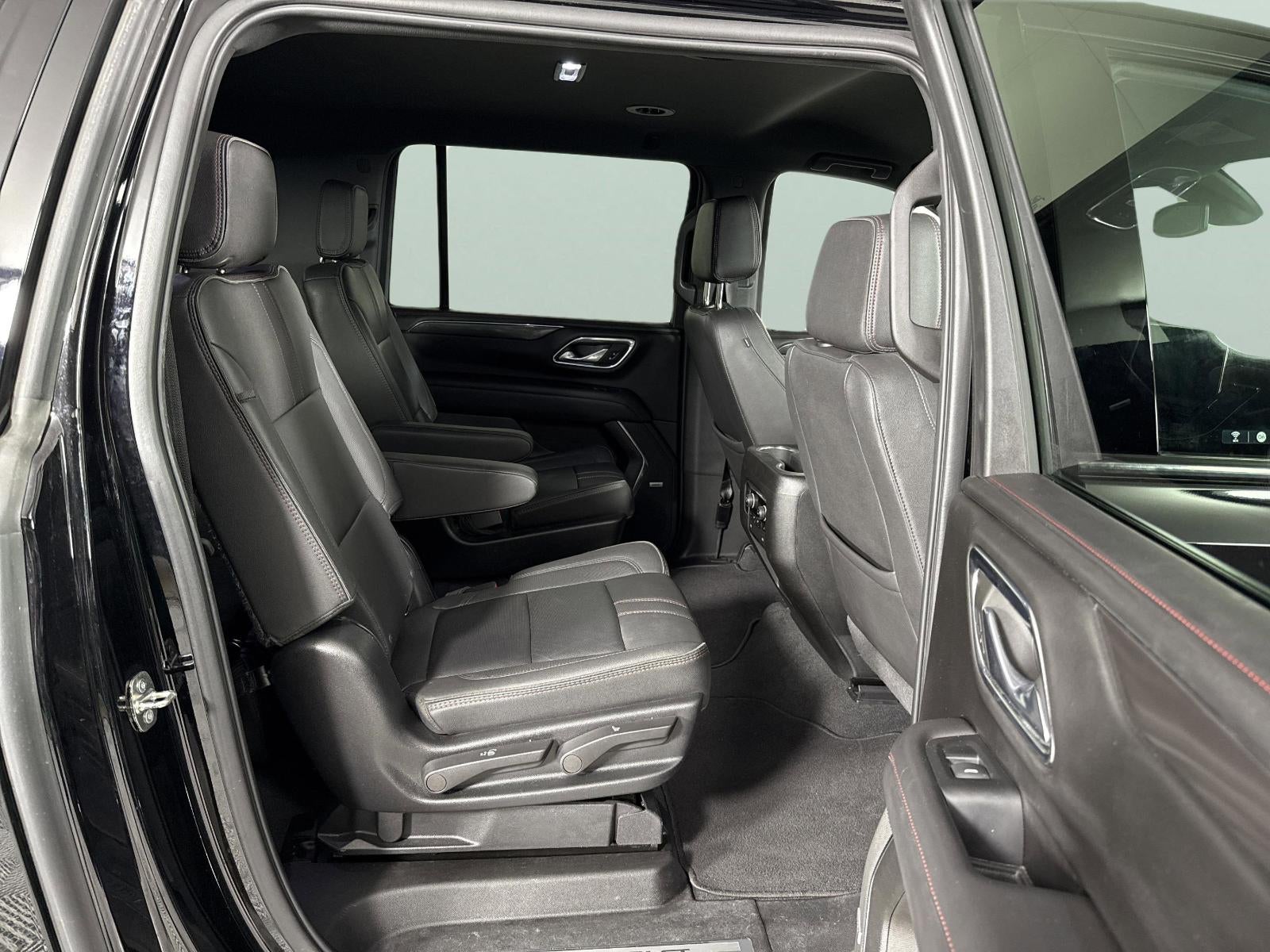 2022 Chevrolet Suburban RST