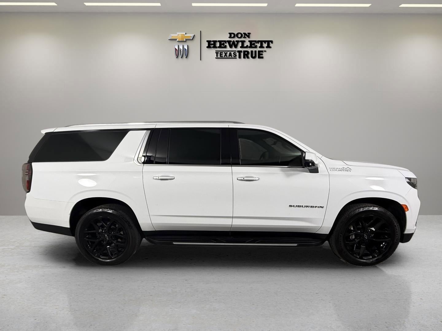 2023 Chevrolet Suburban High Country