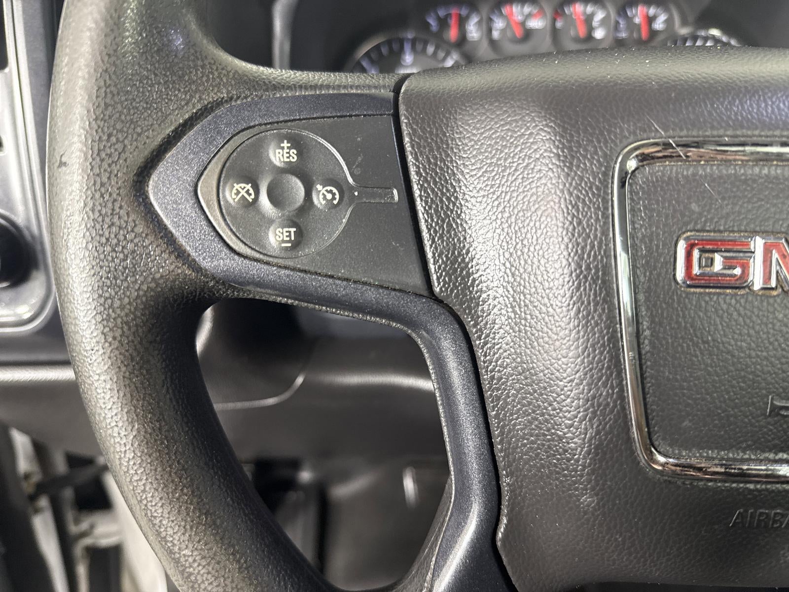 2016 GMC Sierra 1500 2WD Reg Cab 133.0"