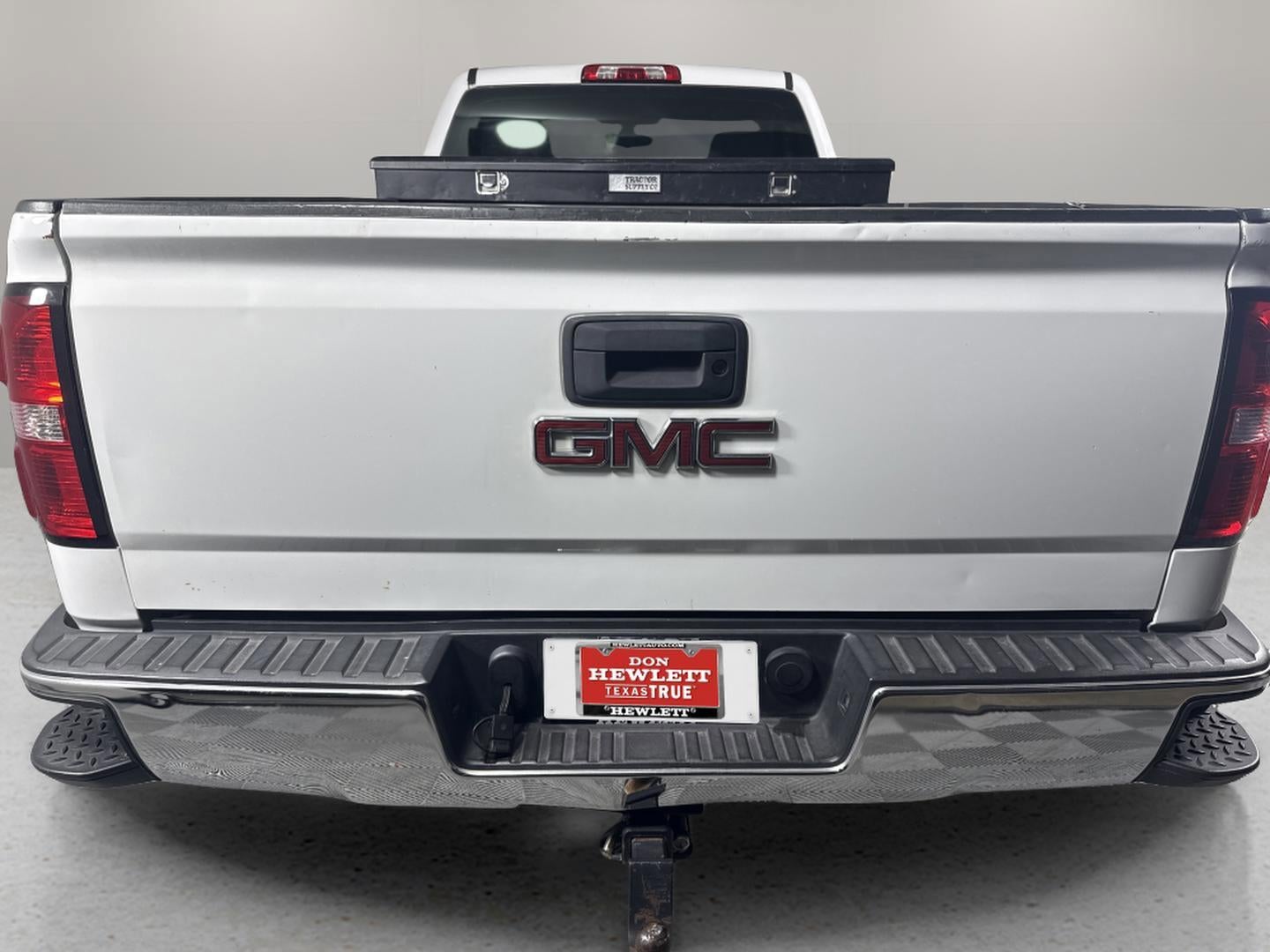 2016 GMC Sierra 1500 2WD Reg Cab 133.0"