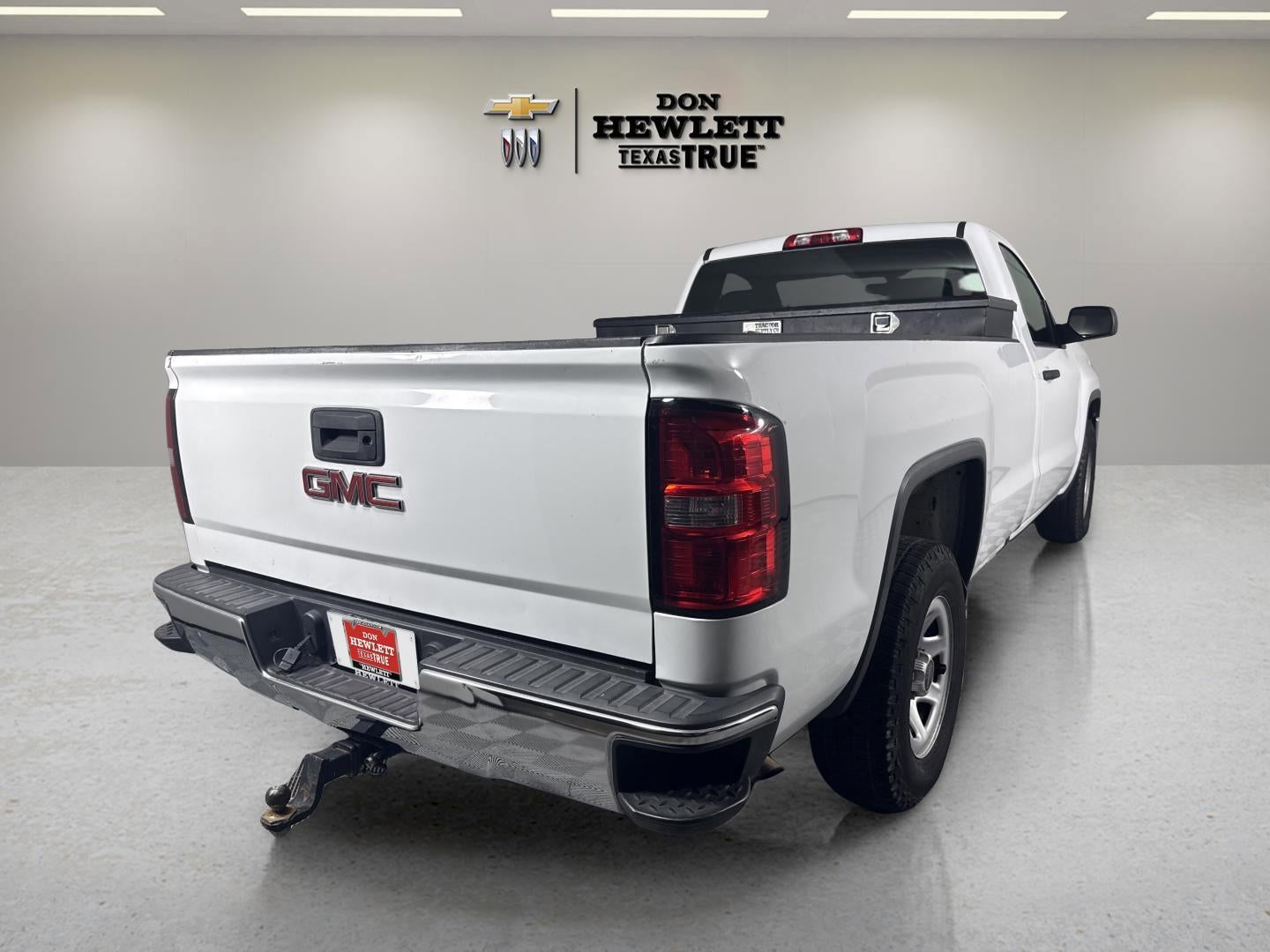 2016 GMC Sierra 1500 2WD Reg Cab 133.0"