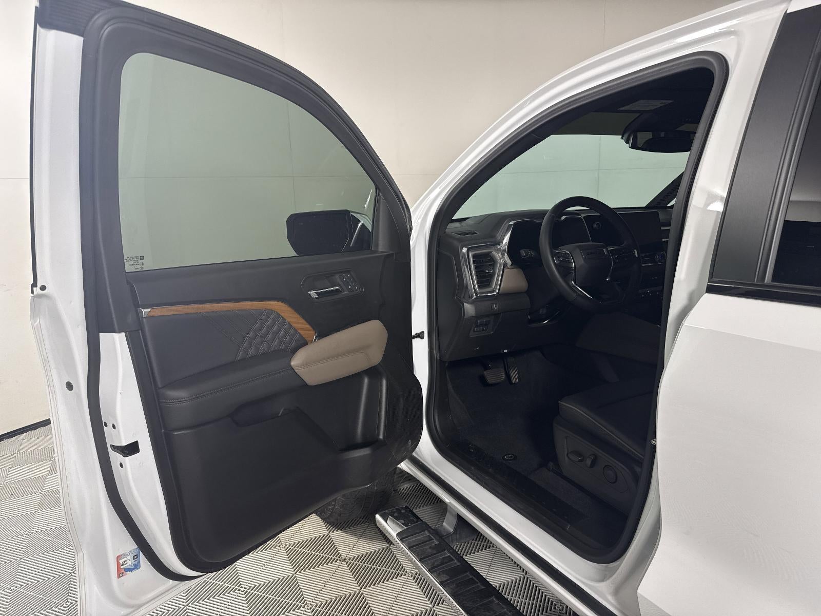 2024 GMC Canyon Denali