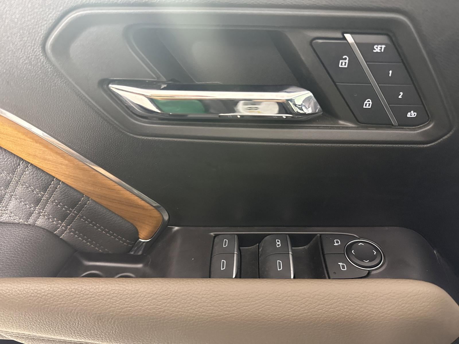 2024 GMC Canyon Denali