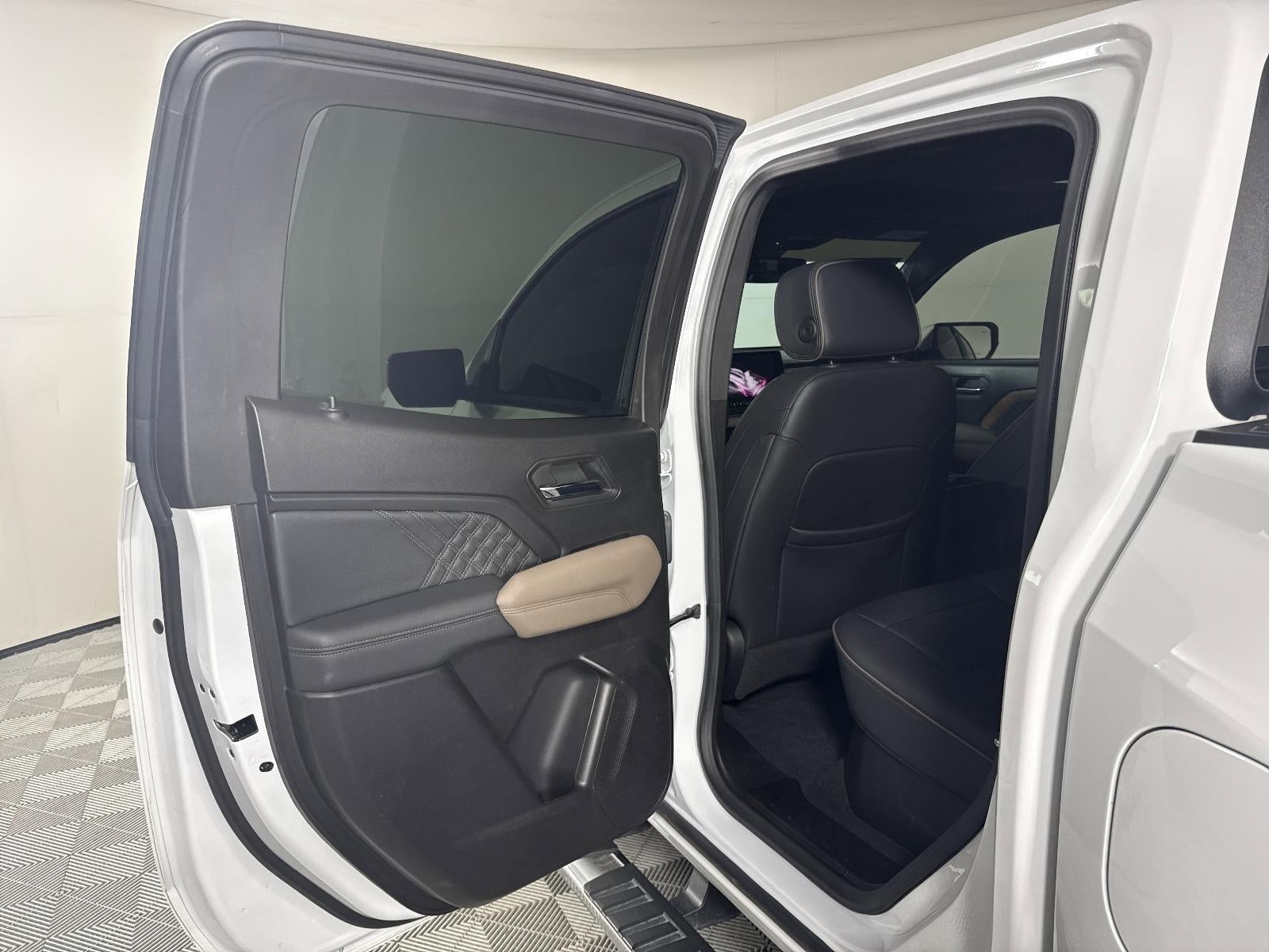 2024 GMC Canyon Denali