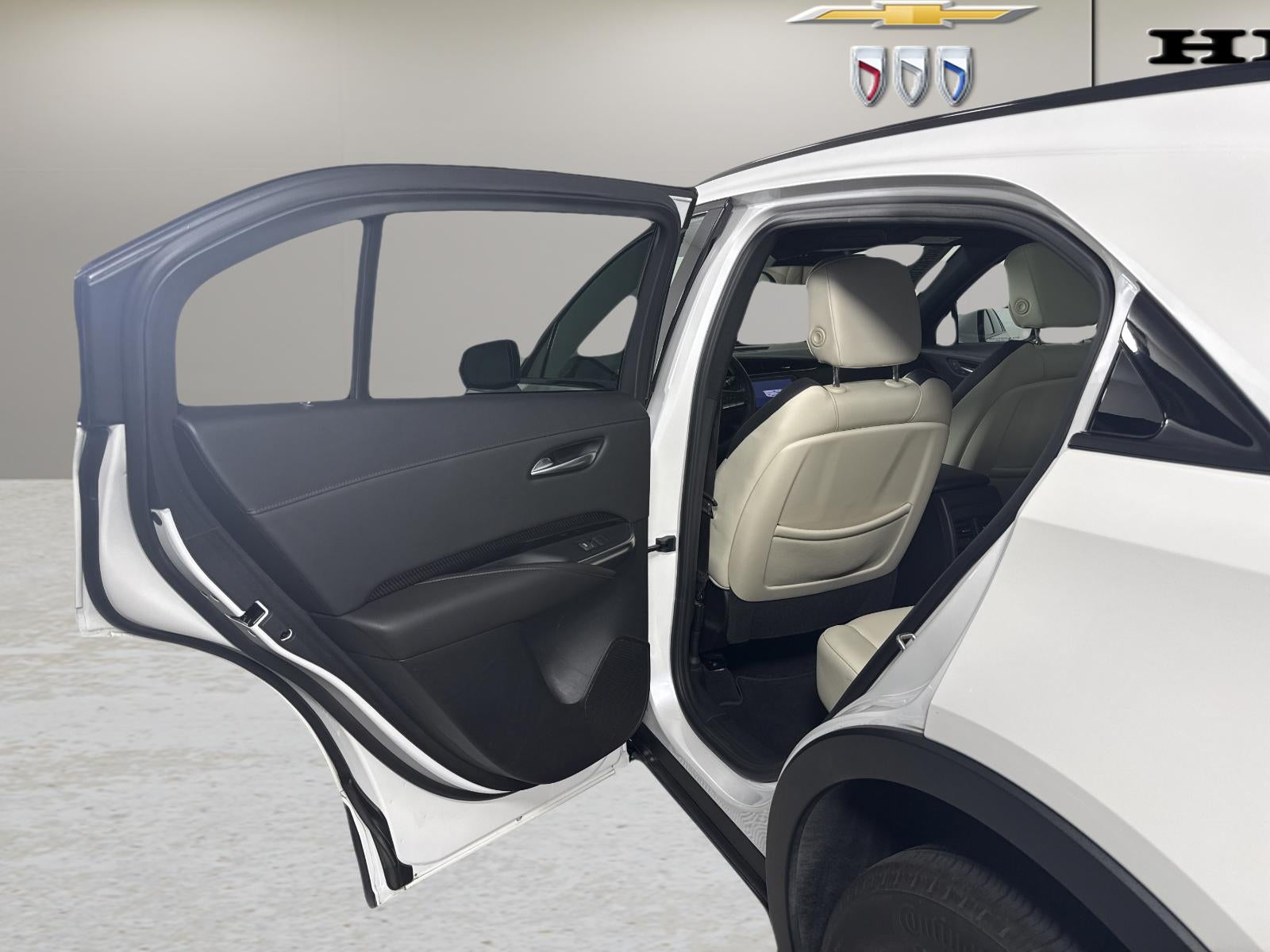 2023 Cadillac XT4 FWD Sport